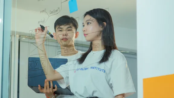 Creative UX/UI Design Course Image